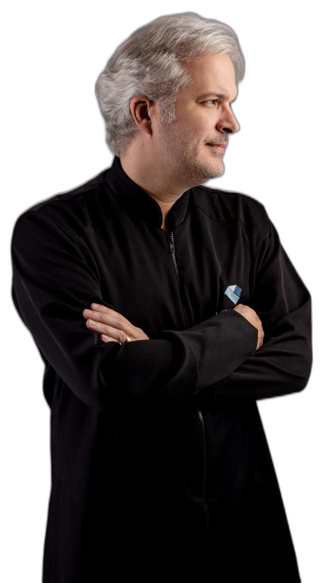 Dr. Leonardo da Motta Borges, cirurgião-dentista especialista em implantodontia